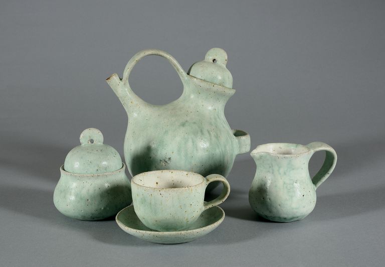 33885_7 33889 33895a